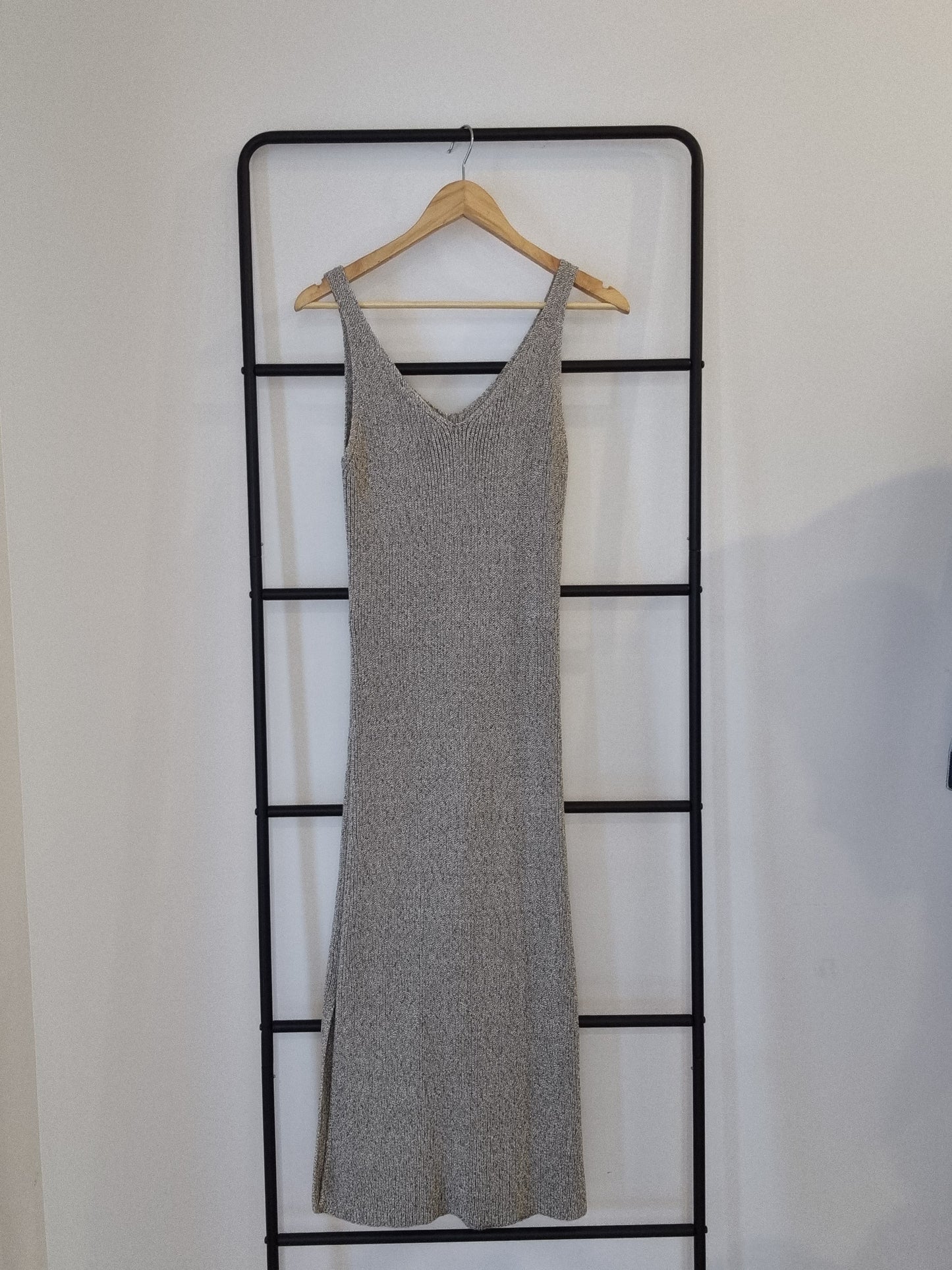 Country Road Sleeveless Midi Dress - Size M