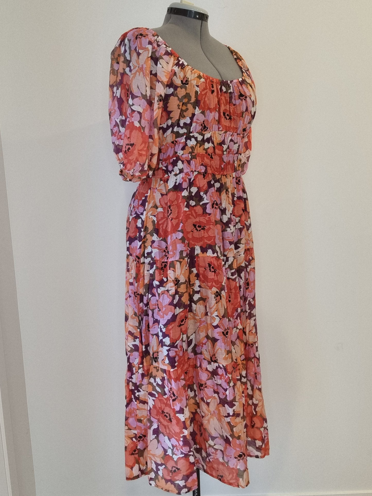 Mink Pink Summer Dress - Size 14 (never been worn)