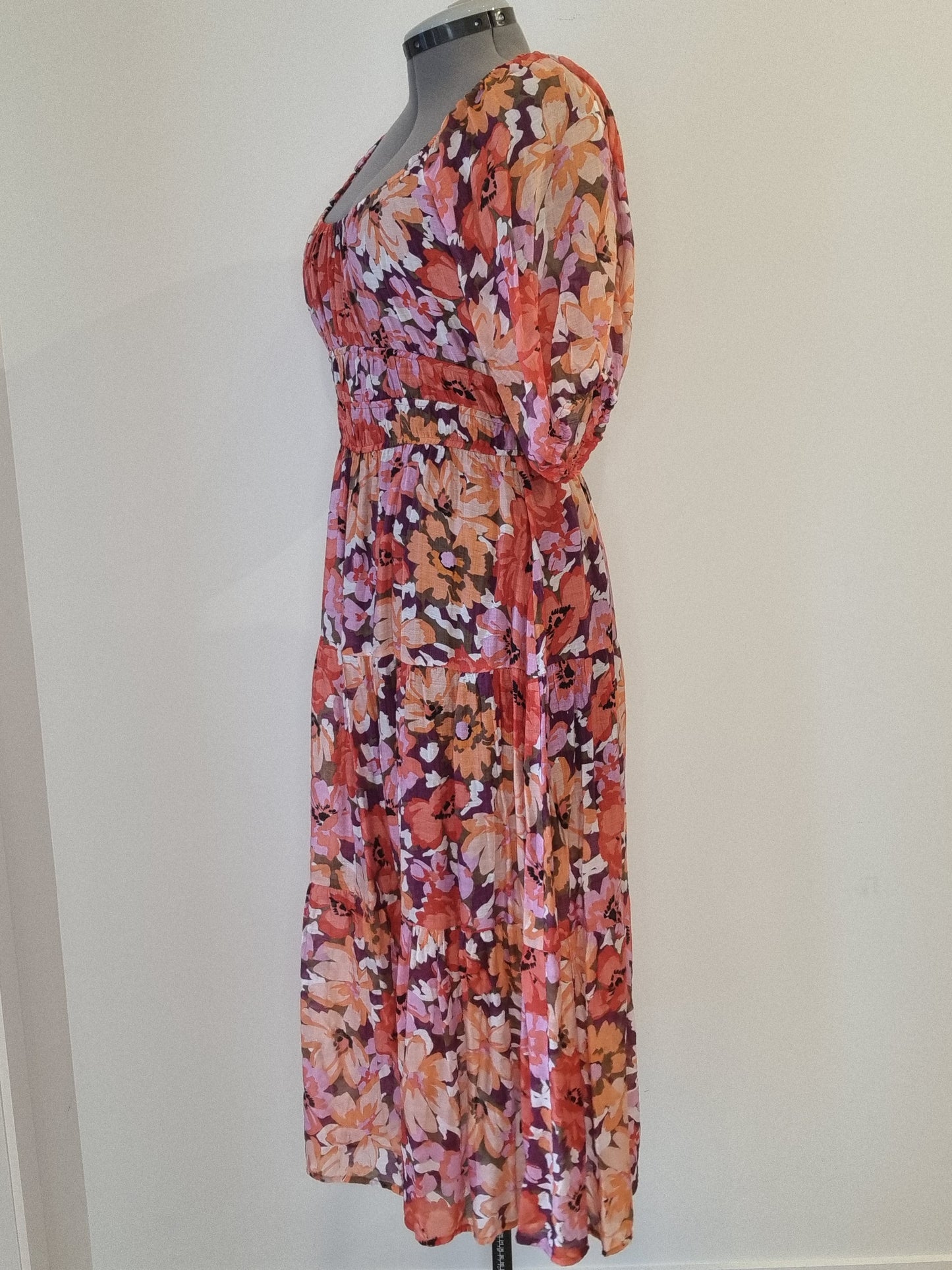 Mink Pink Summer Dress - Size 14 (never been worn)