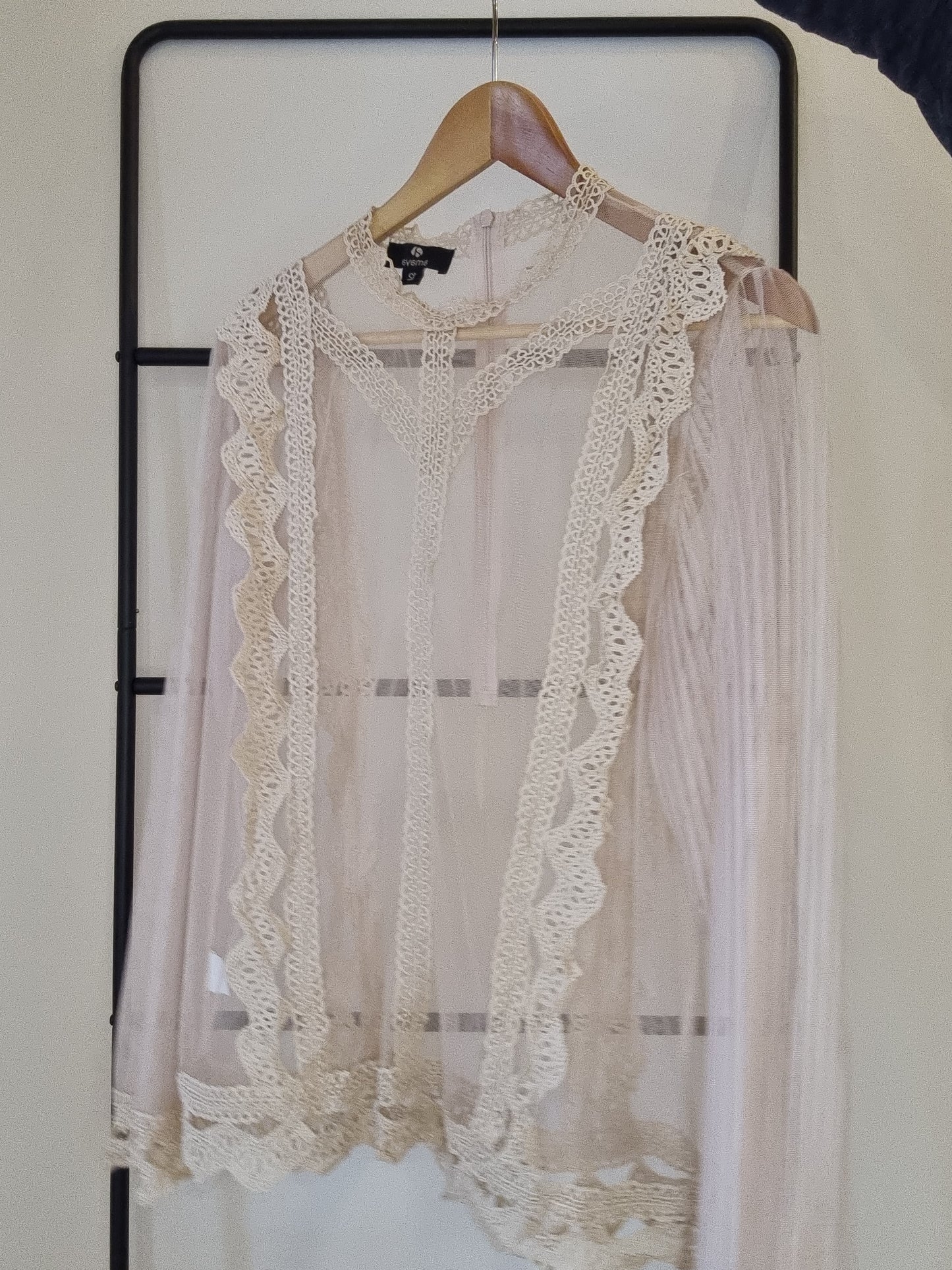 Amaya (Augustine) Mesh Top - Size 12