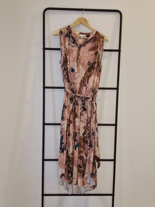 Witchery Summer Sleeveless Dress - Size 14