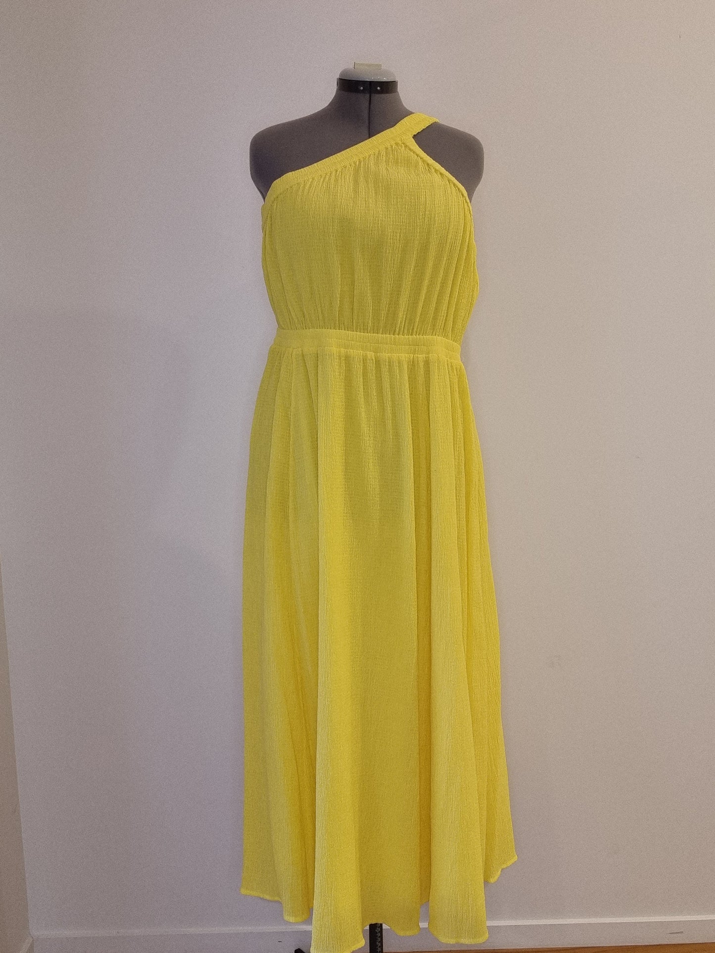 Country Road Midi Dress - Size 14