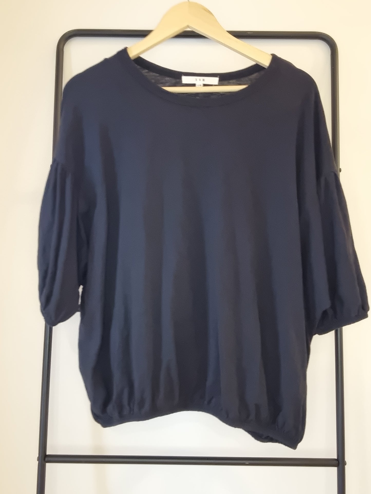 Max Top - Size M/L