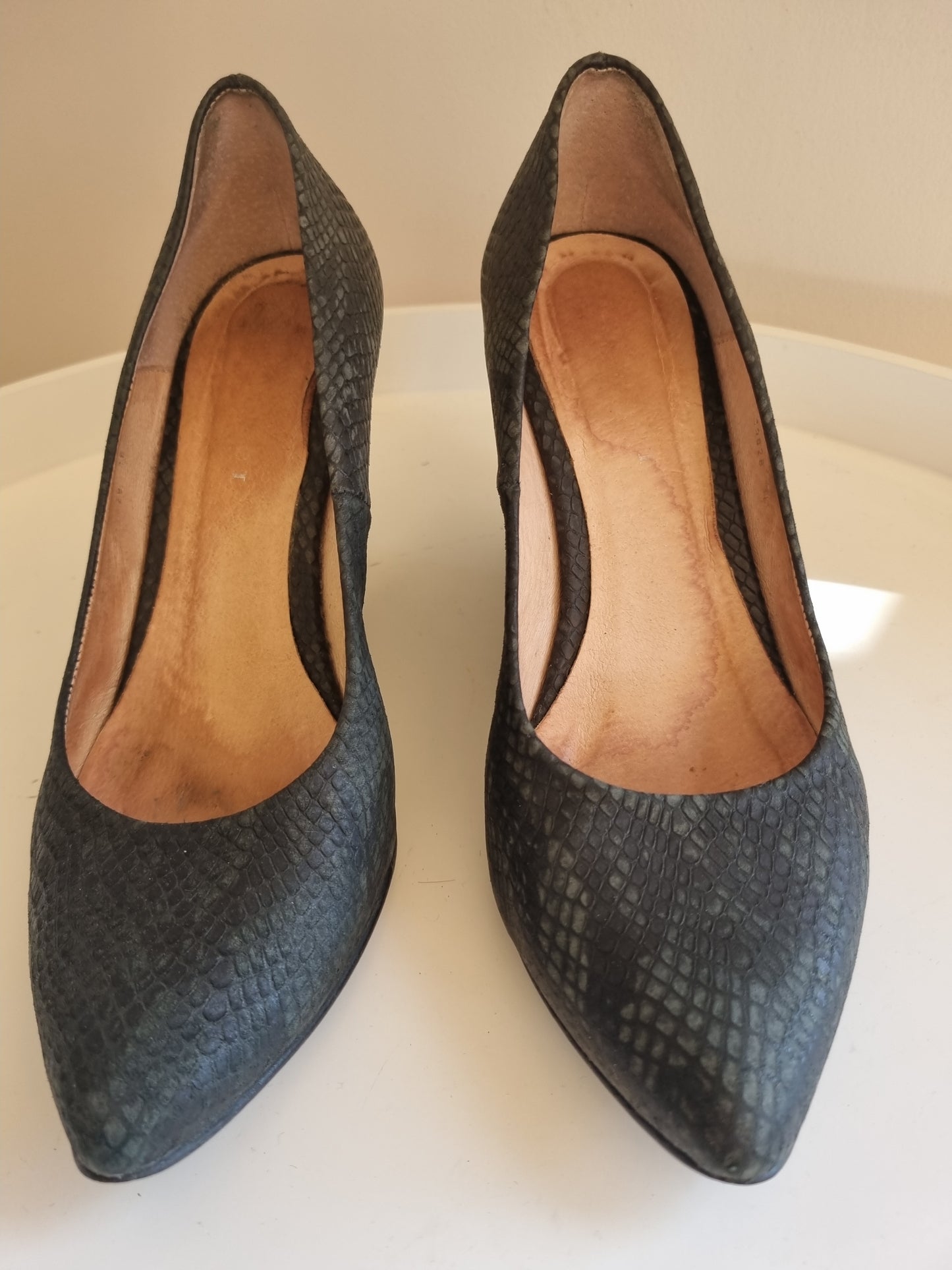 Mi Piaci Wedges - Size 38
