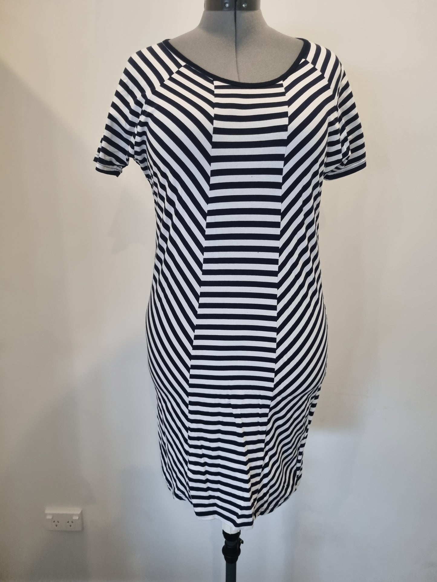 Charlo Tshirt Mini Dress - Size 8