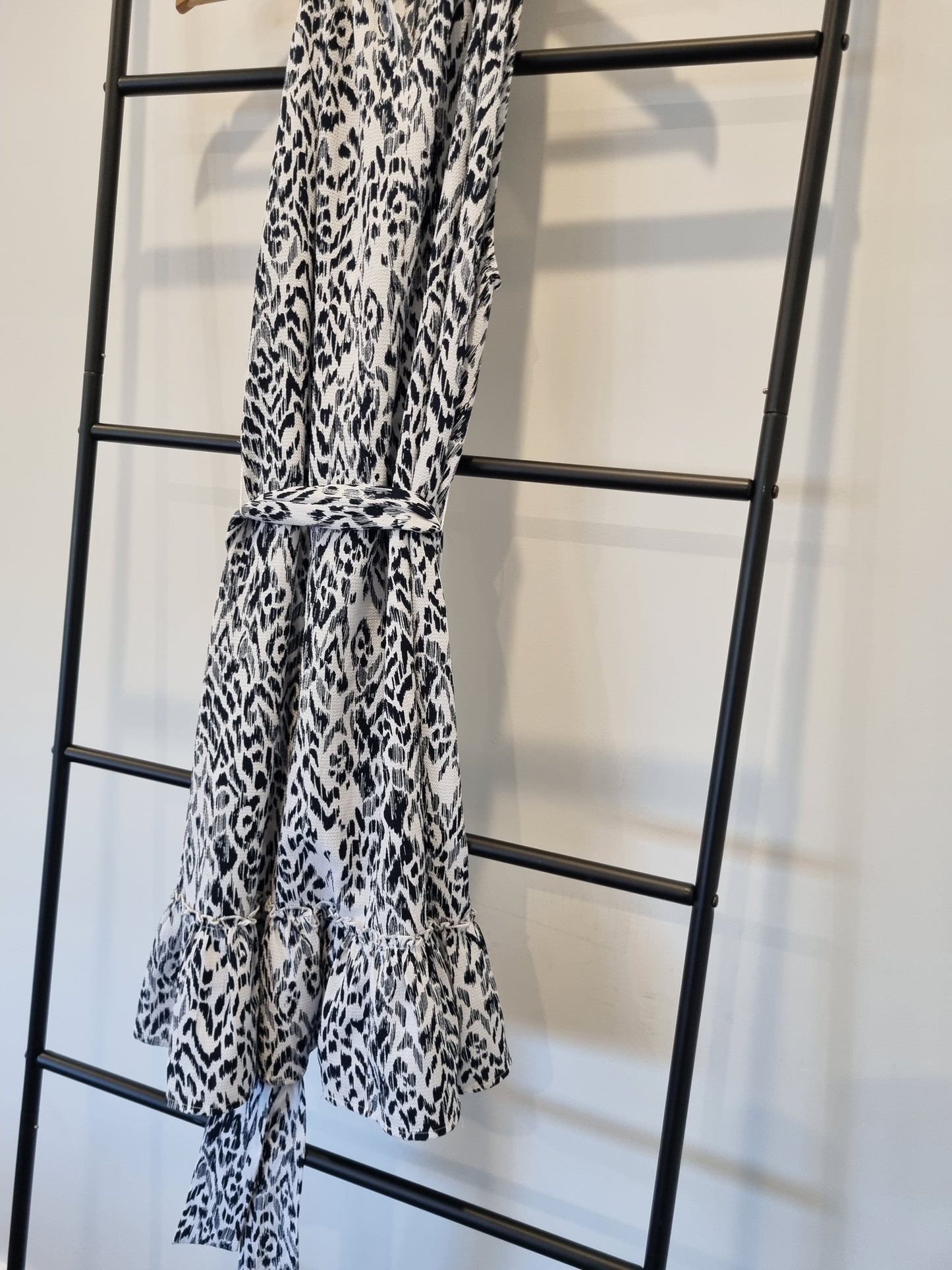 Decjuba Sleeveless Mini Dress - Size 12