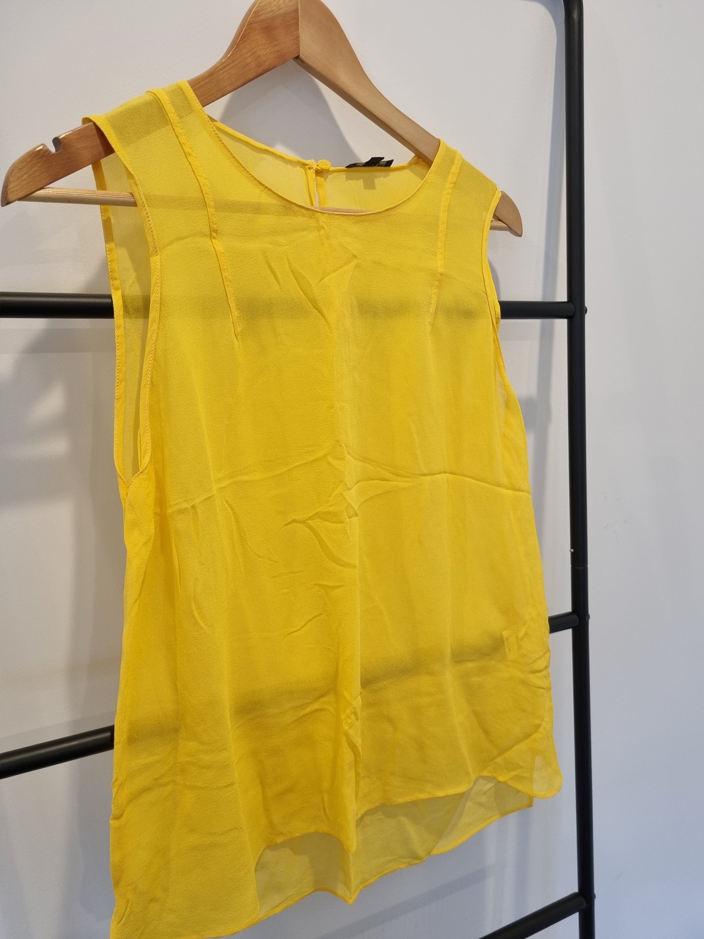 Storm Sleeveless Top - Size 8