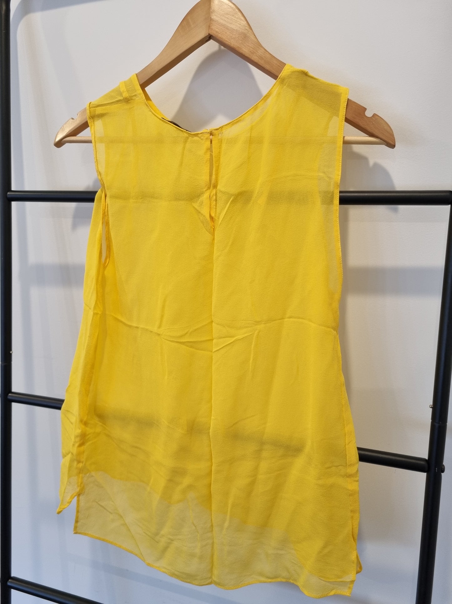 Storm Sleeveless Top - Size 8