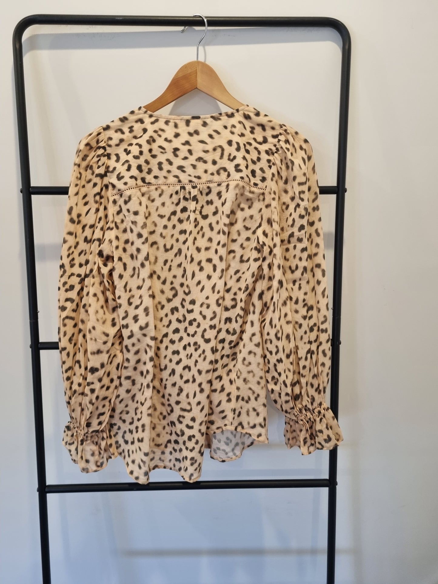 Kivari blouse - Size 8