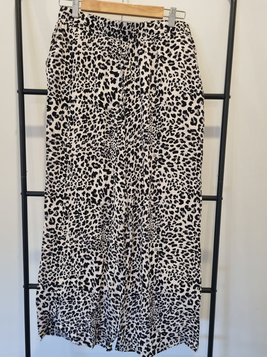 Decjuba wideleg pants - Size M