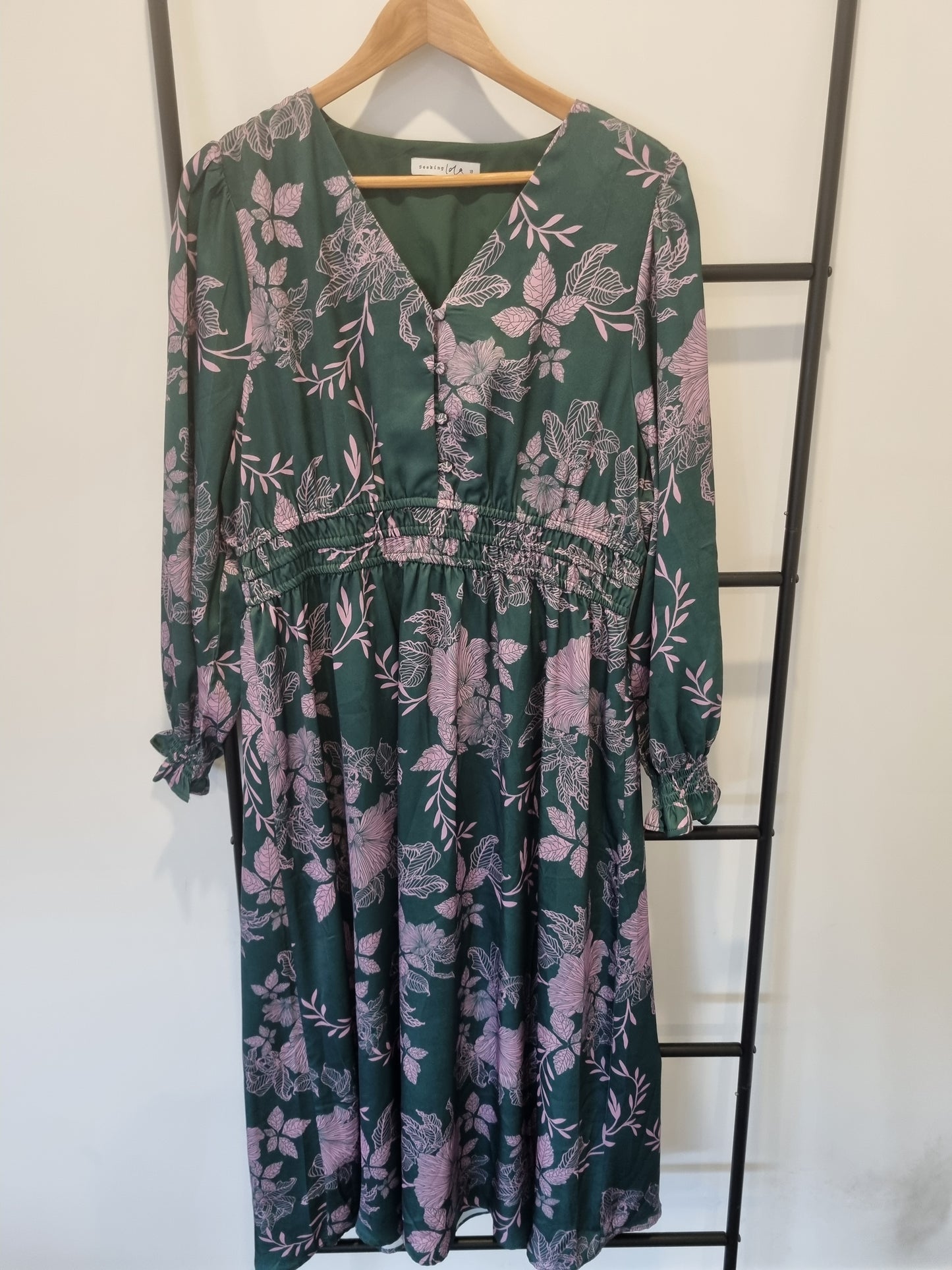 Seeking Lola Dress - Size 18