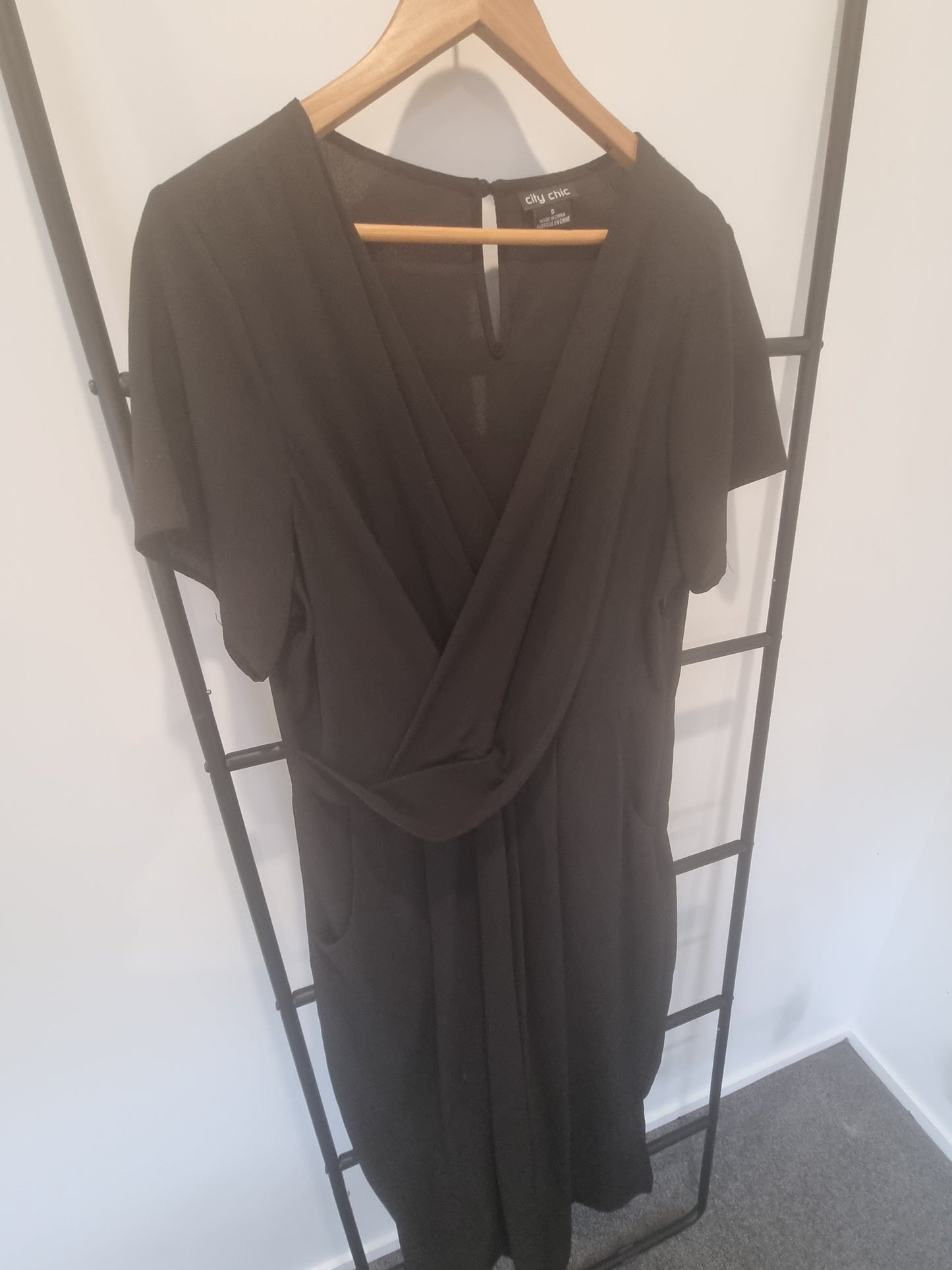 City Chic jumpsuit- Size S (16/18)