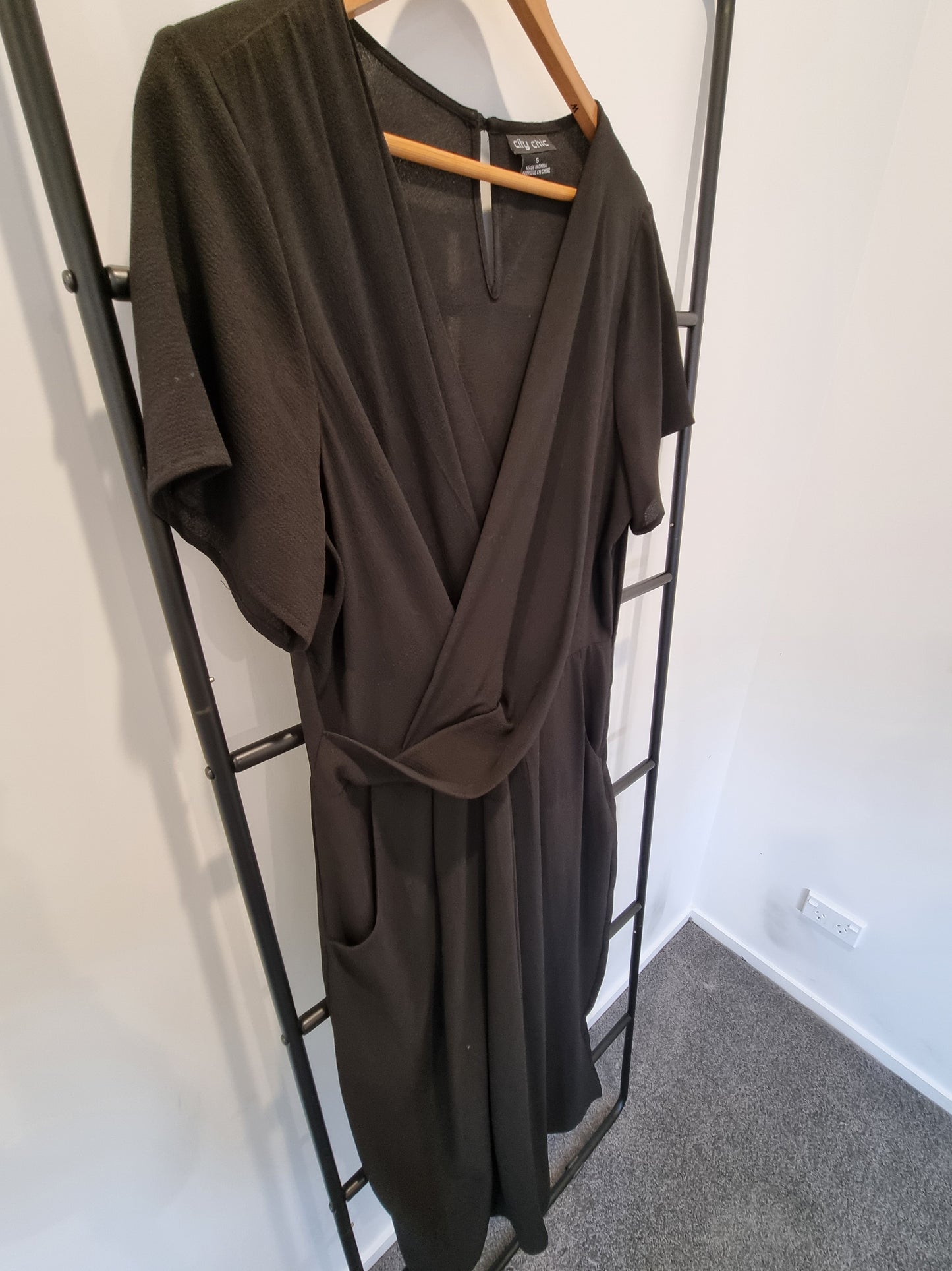 City Chic jumpsuit- Size S (16/18)