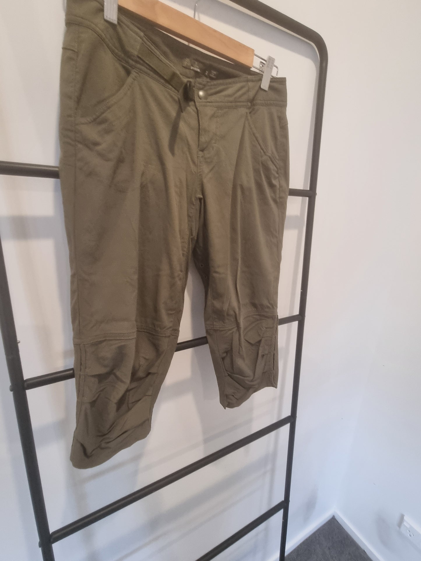 prAna 3/4 Pants - Size 2 (XS)