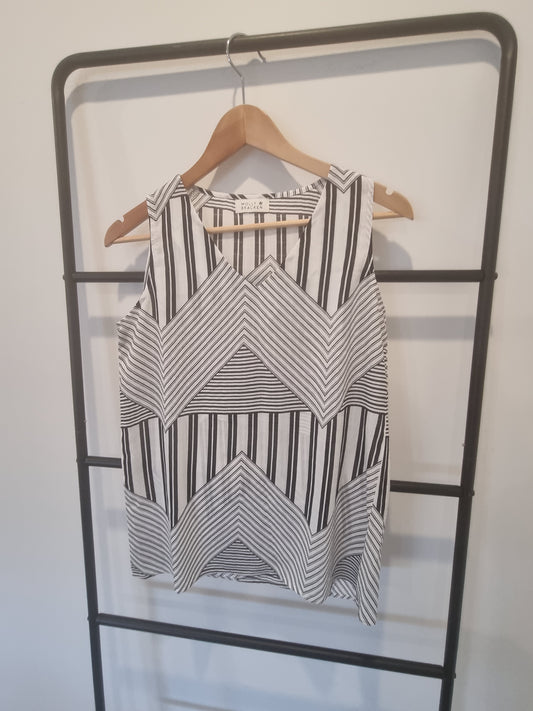 Molly Bracken Sleeveless Top - Size 10