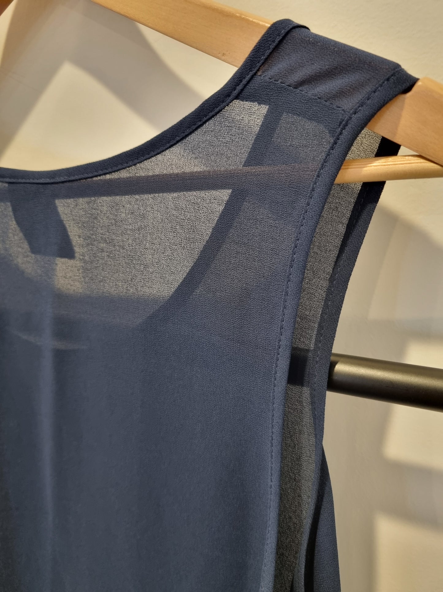 Kilt Sleeveless Top - Size 8