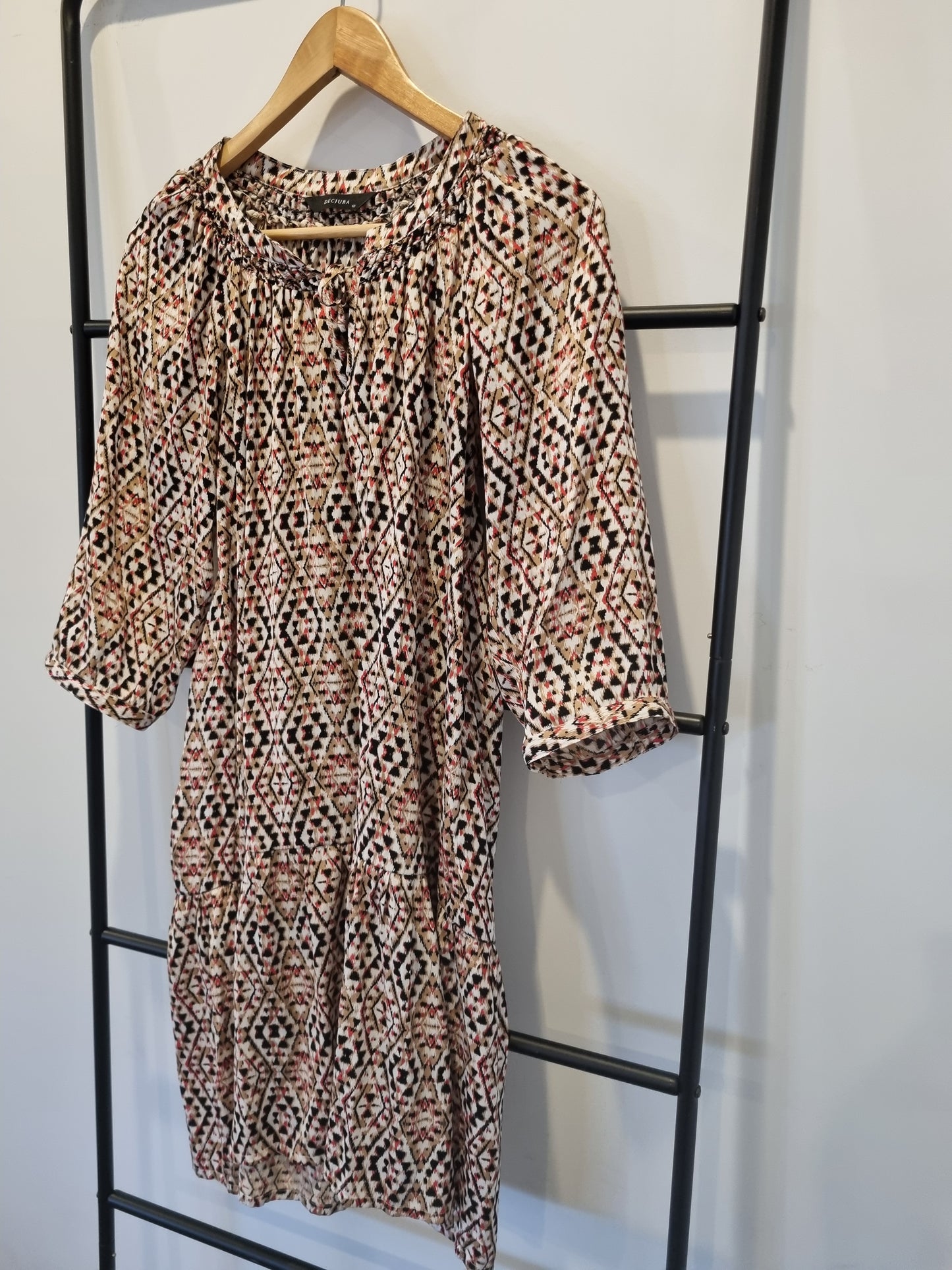 Decjuba Dress - Size 10