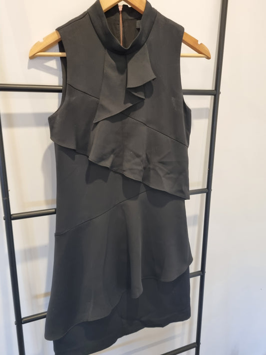 Cue Sleeveless Dress - Size 6
