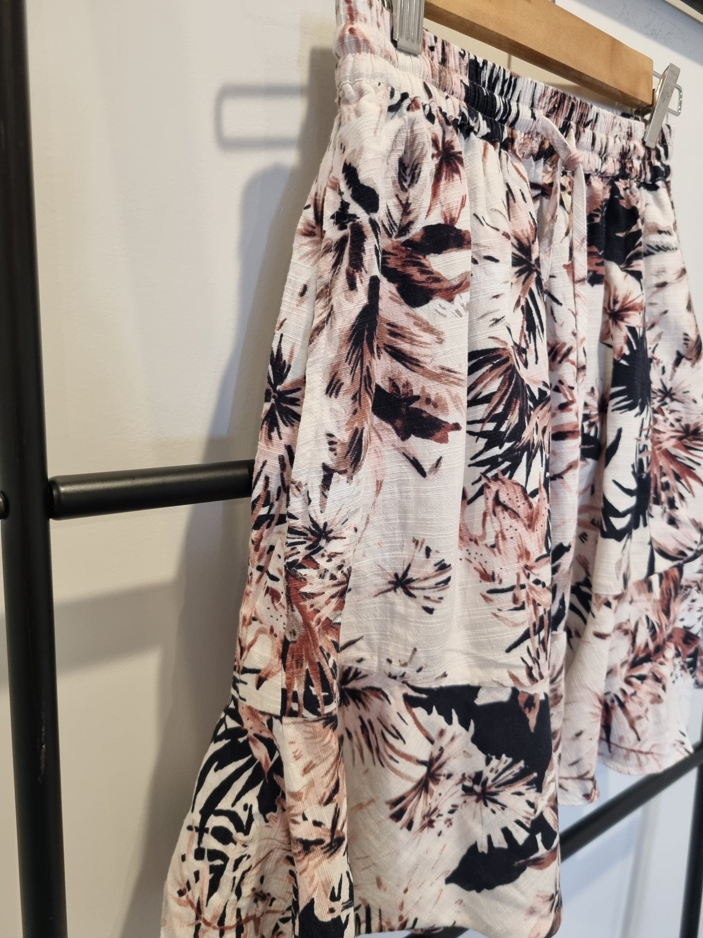 Decjuba Linen skirt - Size 10
