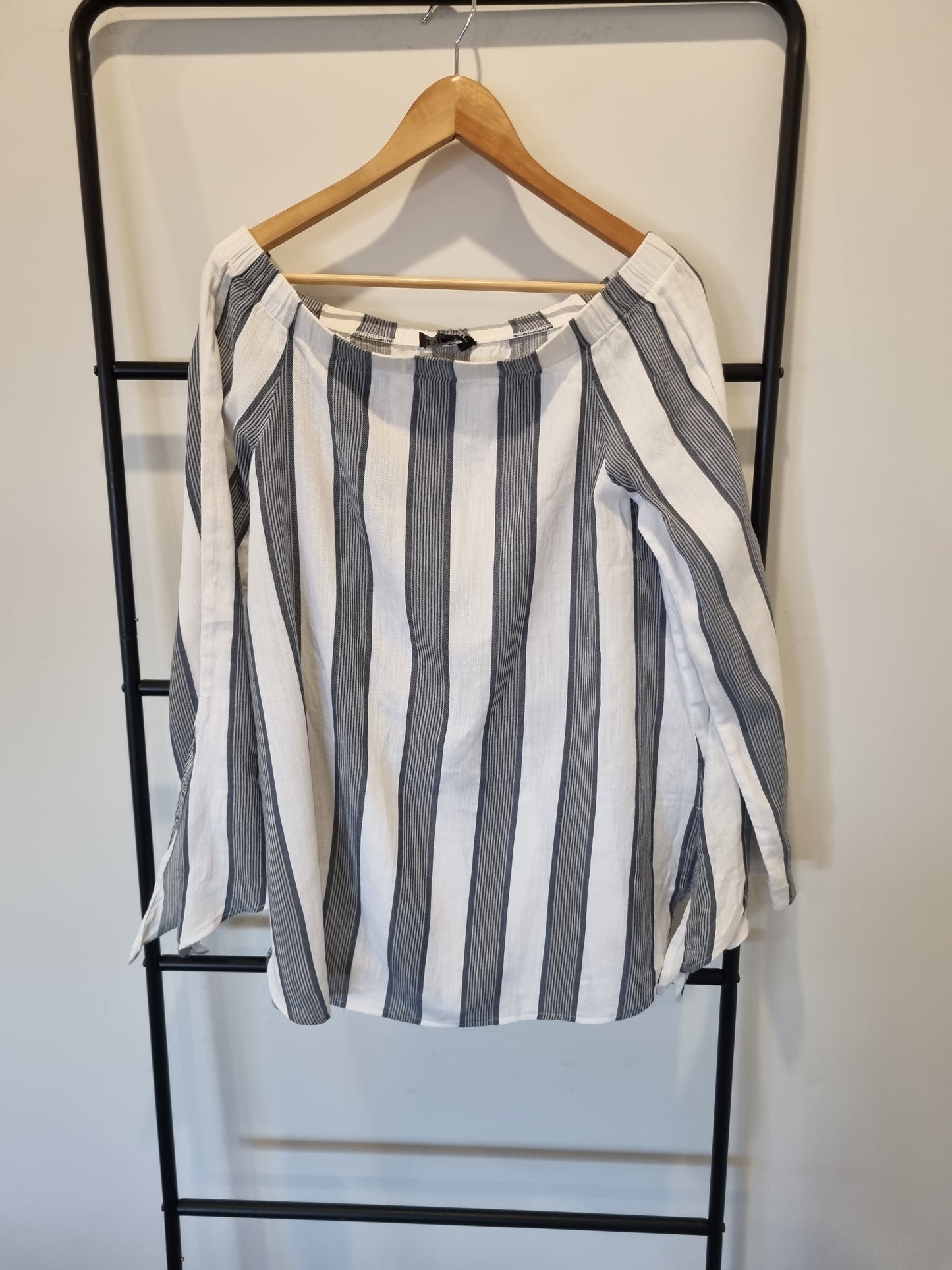 Deval Top - Size 12