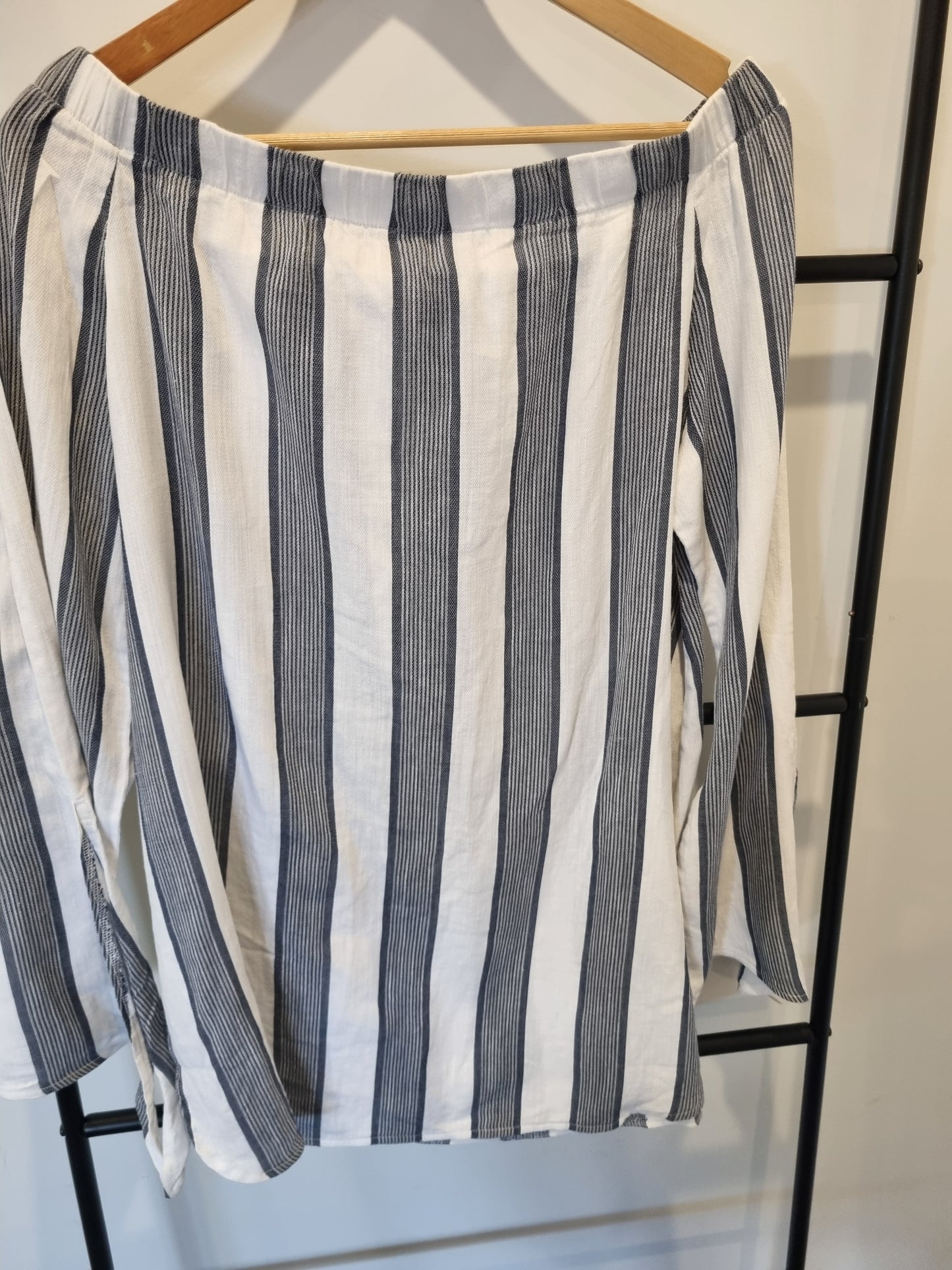 Deval Top - Size 12