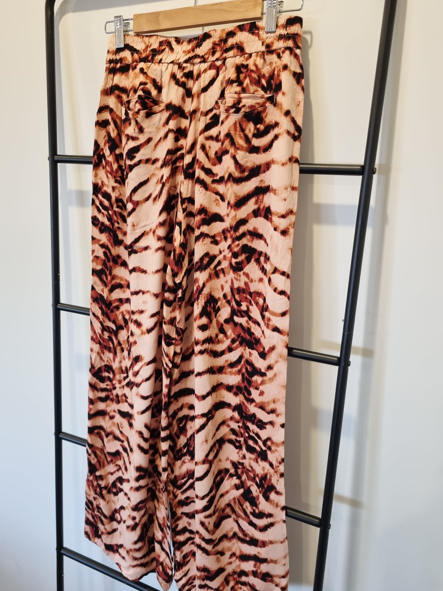 eb & ive pants  - Size S (BNWT)
