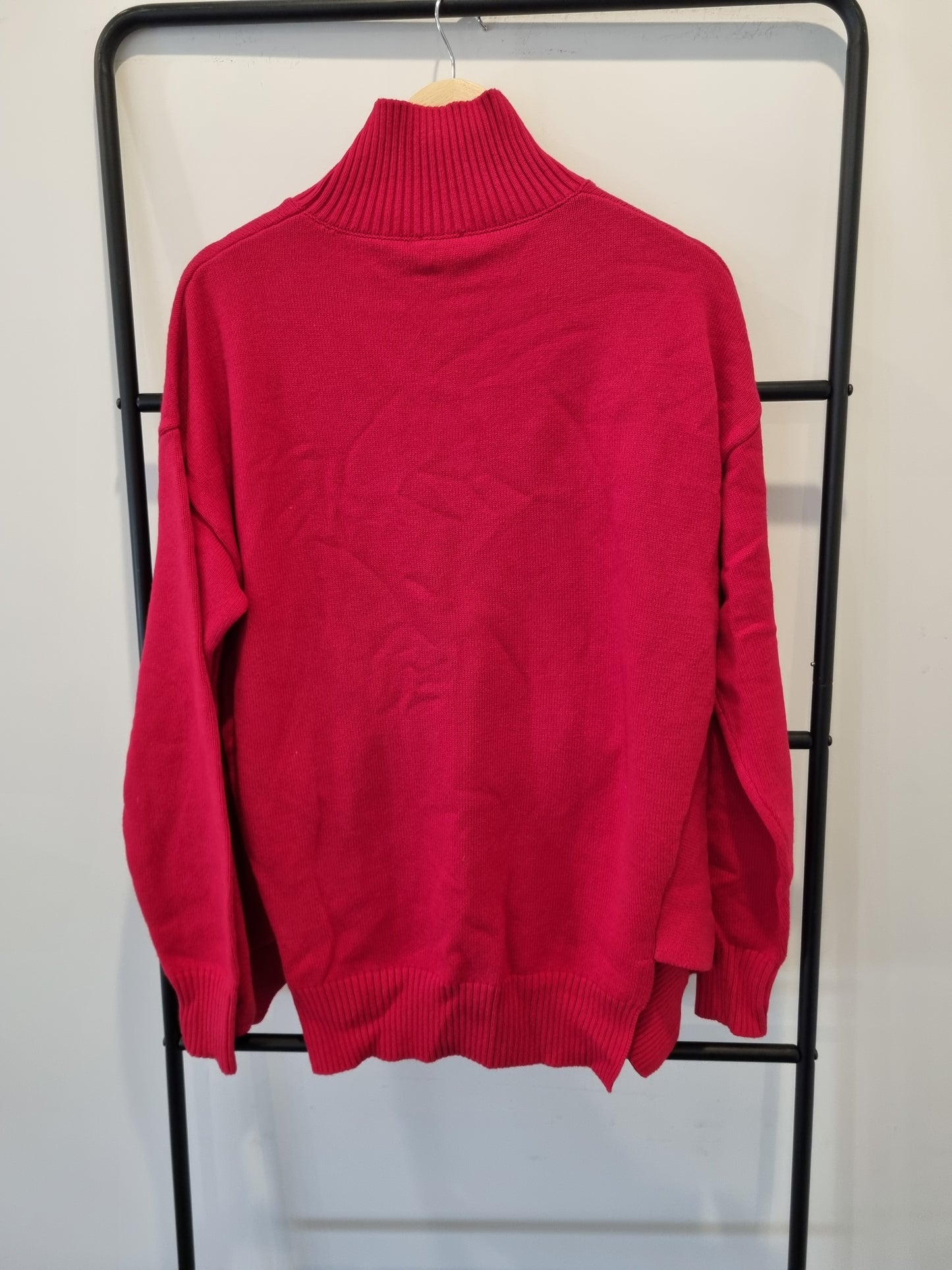 Loe Jumper - Size S