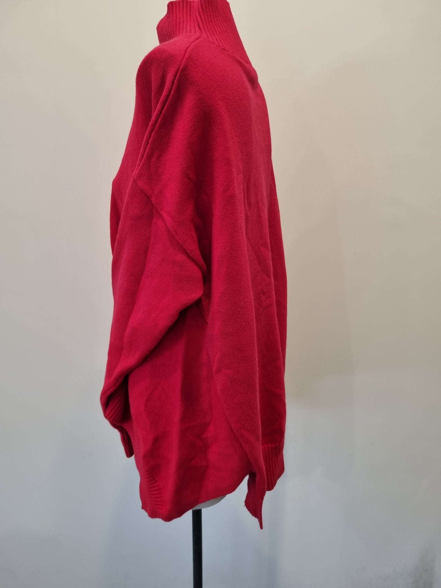 Loe Jumper - Size S