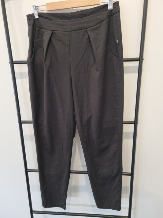 Kilt trousers - SIze 8