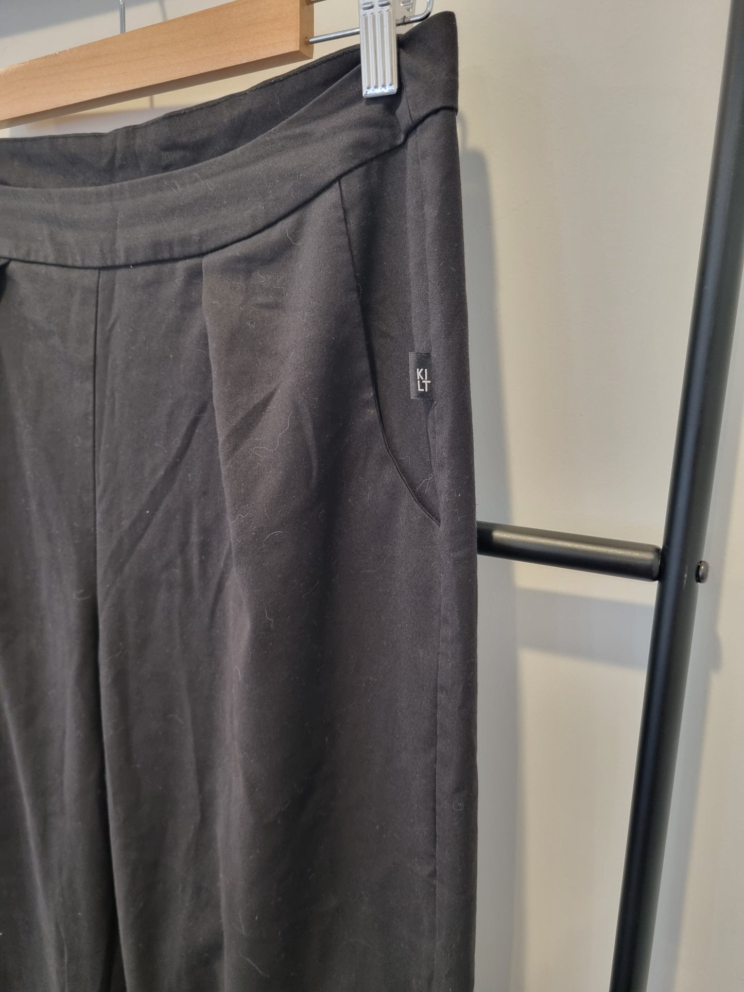 Kilt trousers - SIze 8