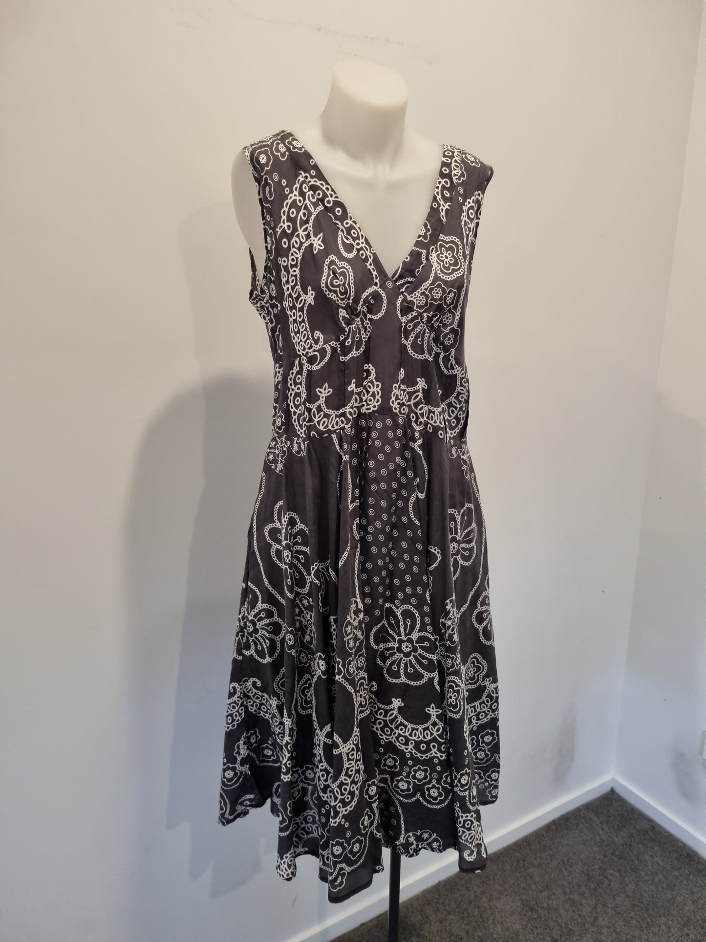 Johnny Was Silk Dress - Size 10