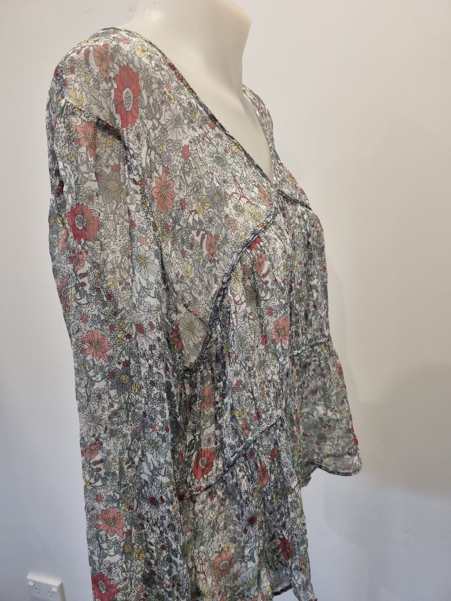 Sheer Max Top - Size 10