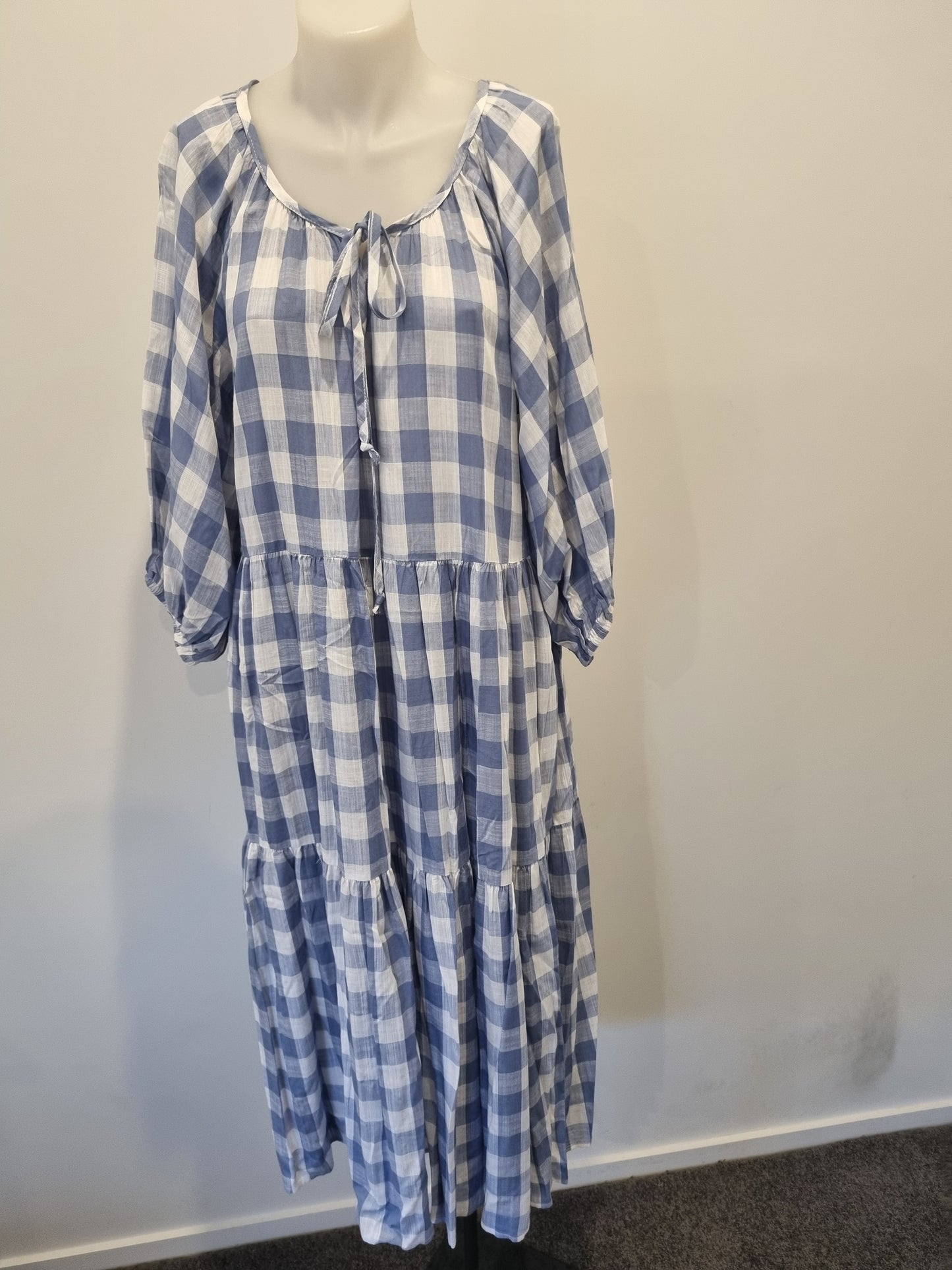 Bee Madison Dress - Size 10 (BNWT)