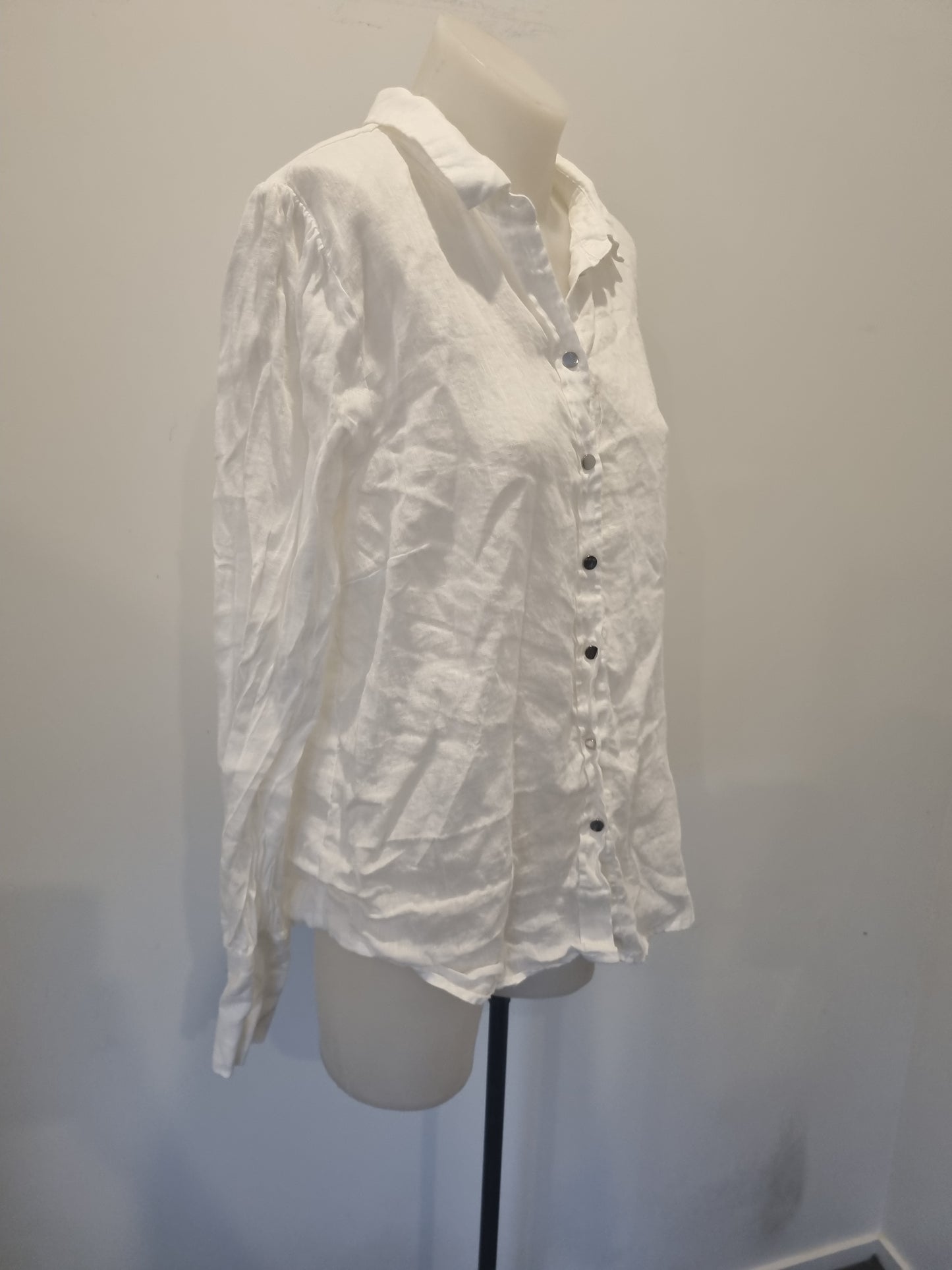 Decjuba Linen Shirt - Size 10