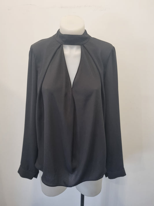 Decjuba Top - Size 8