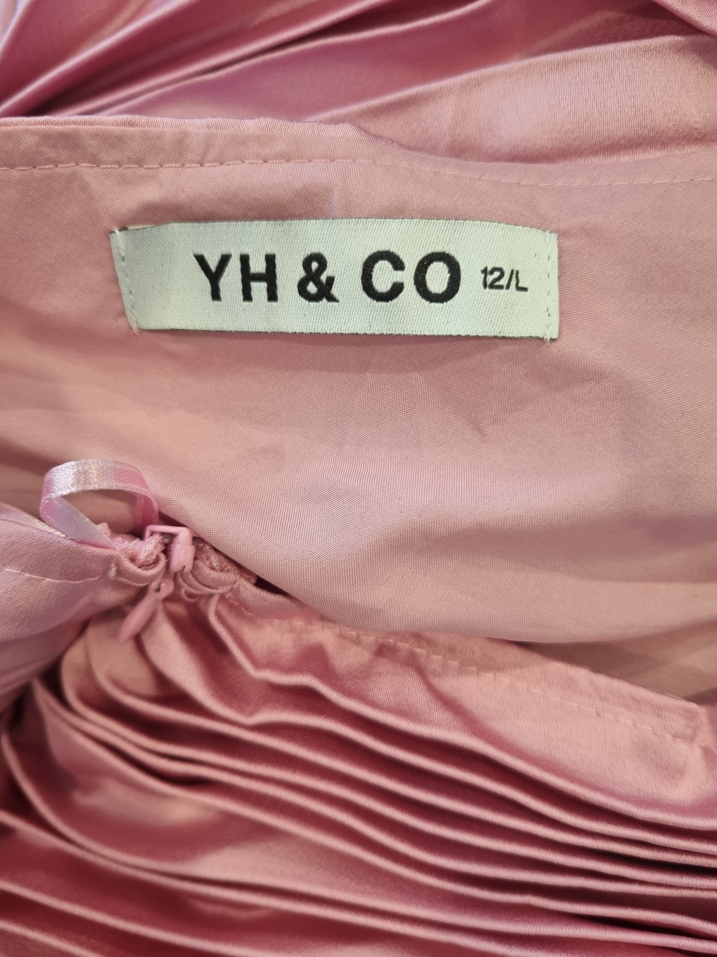 YH & Co evening dress - Size 12