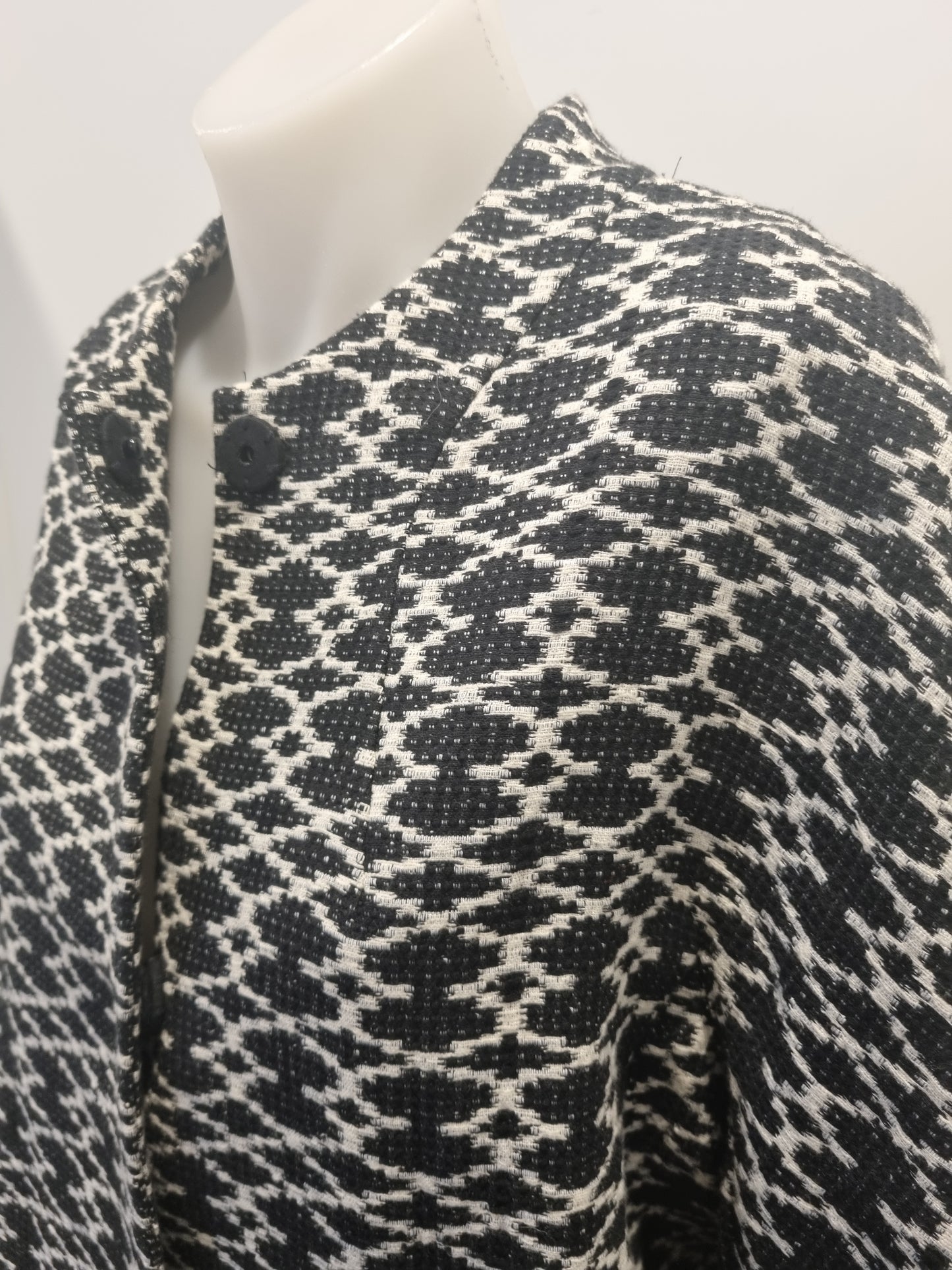 Hobbs Jacket - Size 16