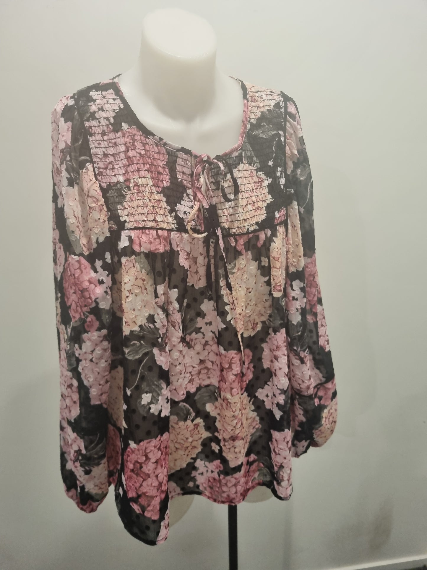 Decjuba Top - Size L