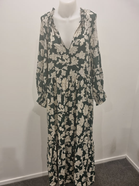 Zara Dress - Size L