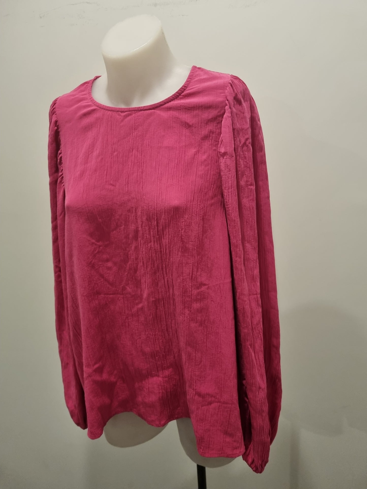 Decjuba Top - Size 10