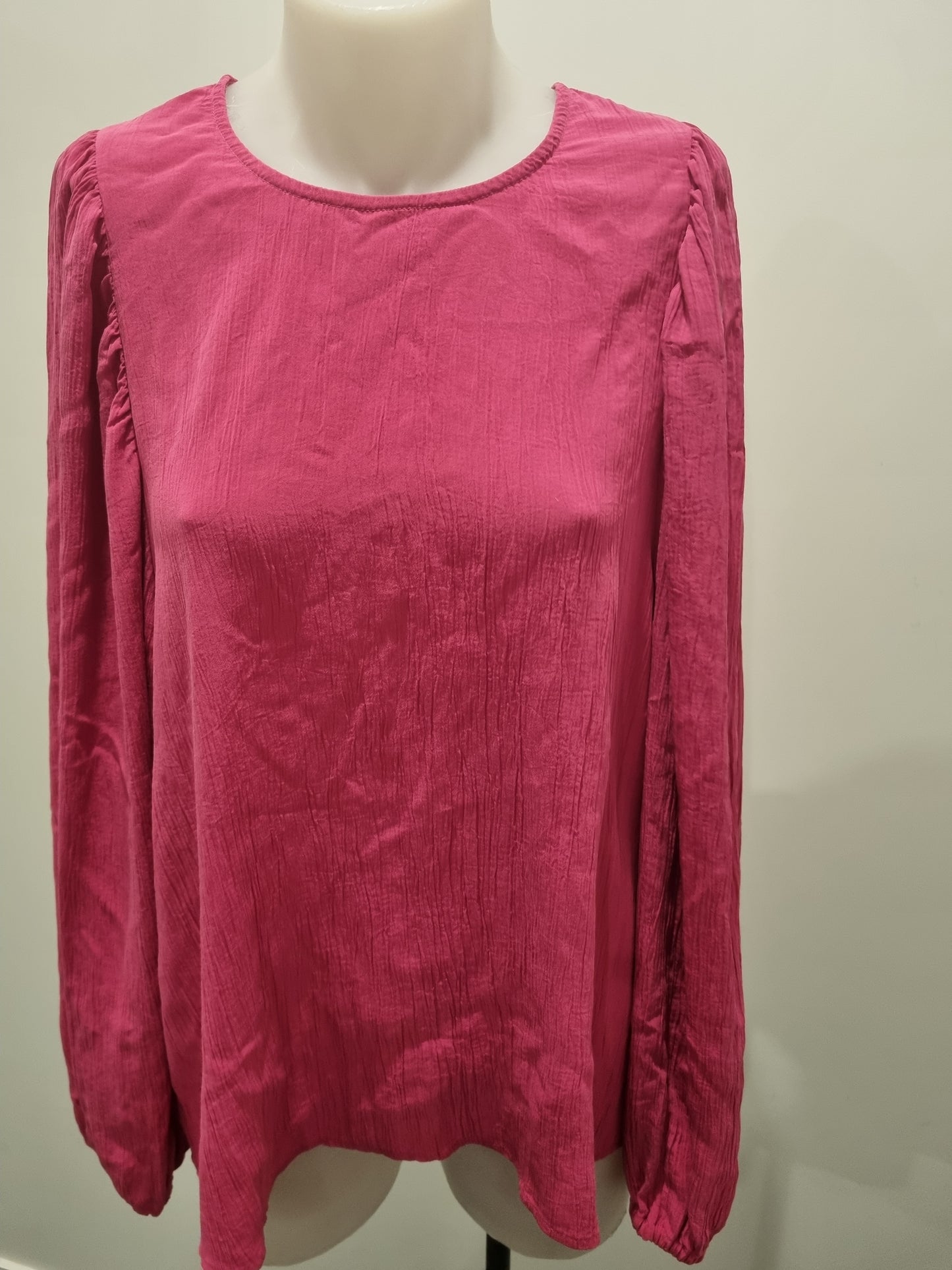Decjuba Top - Size 10