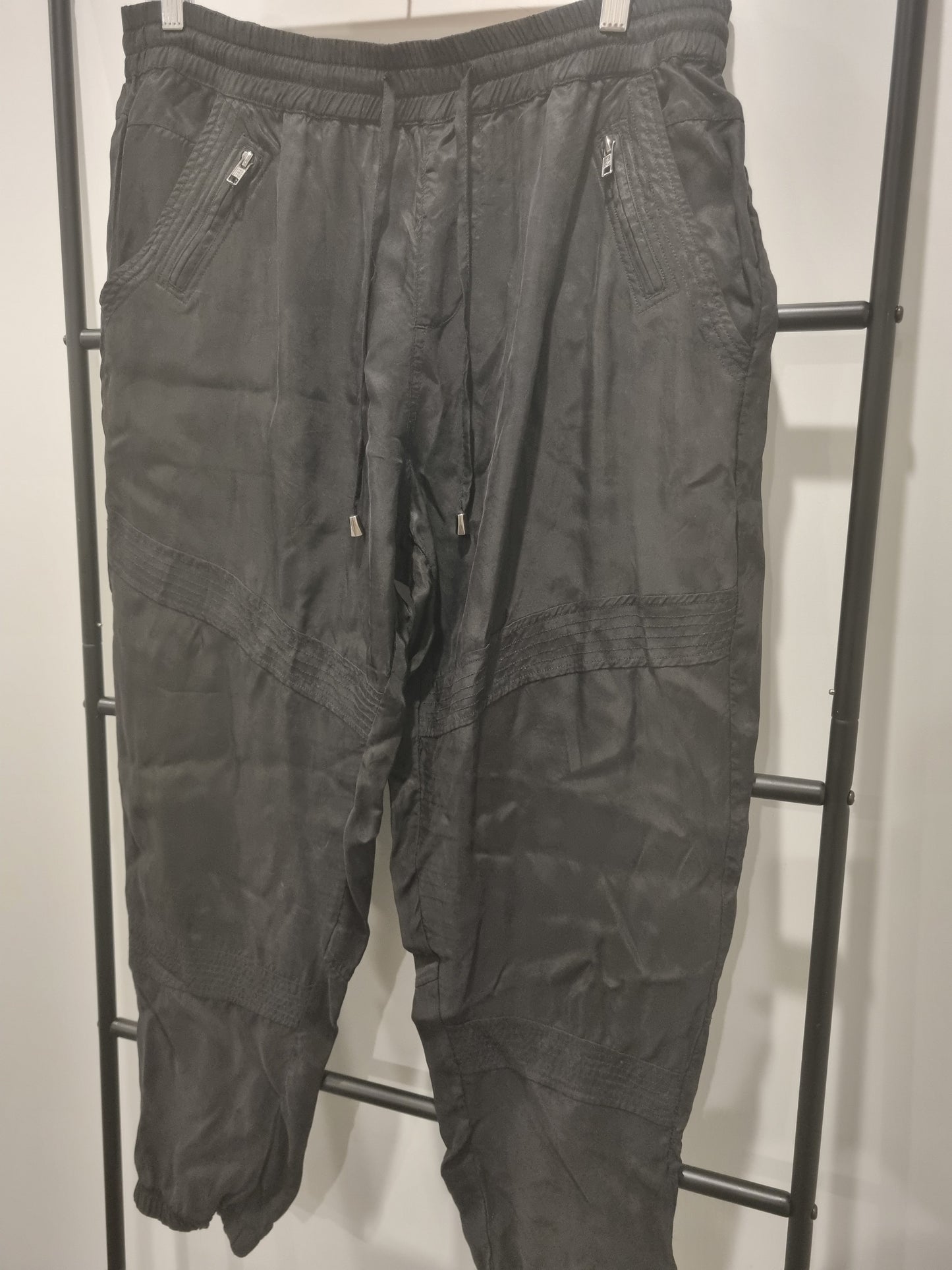 Decjuba Pants - Size 14