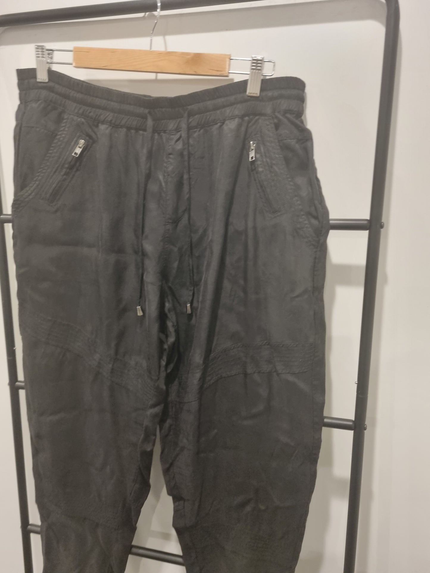 Decjuba Pants - Size 14