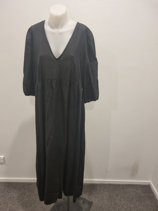 Glassons Dress - Size 12