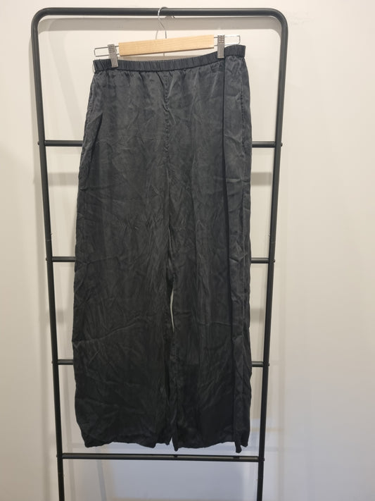 Arket Wide leg silk pants - Size M