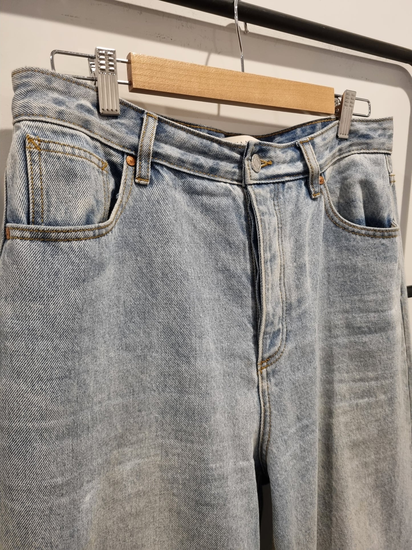 Camilla and Marc Jeans - Size 31 (12/14)