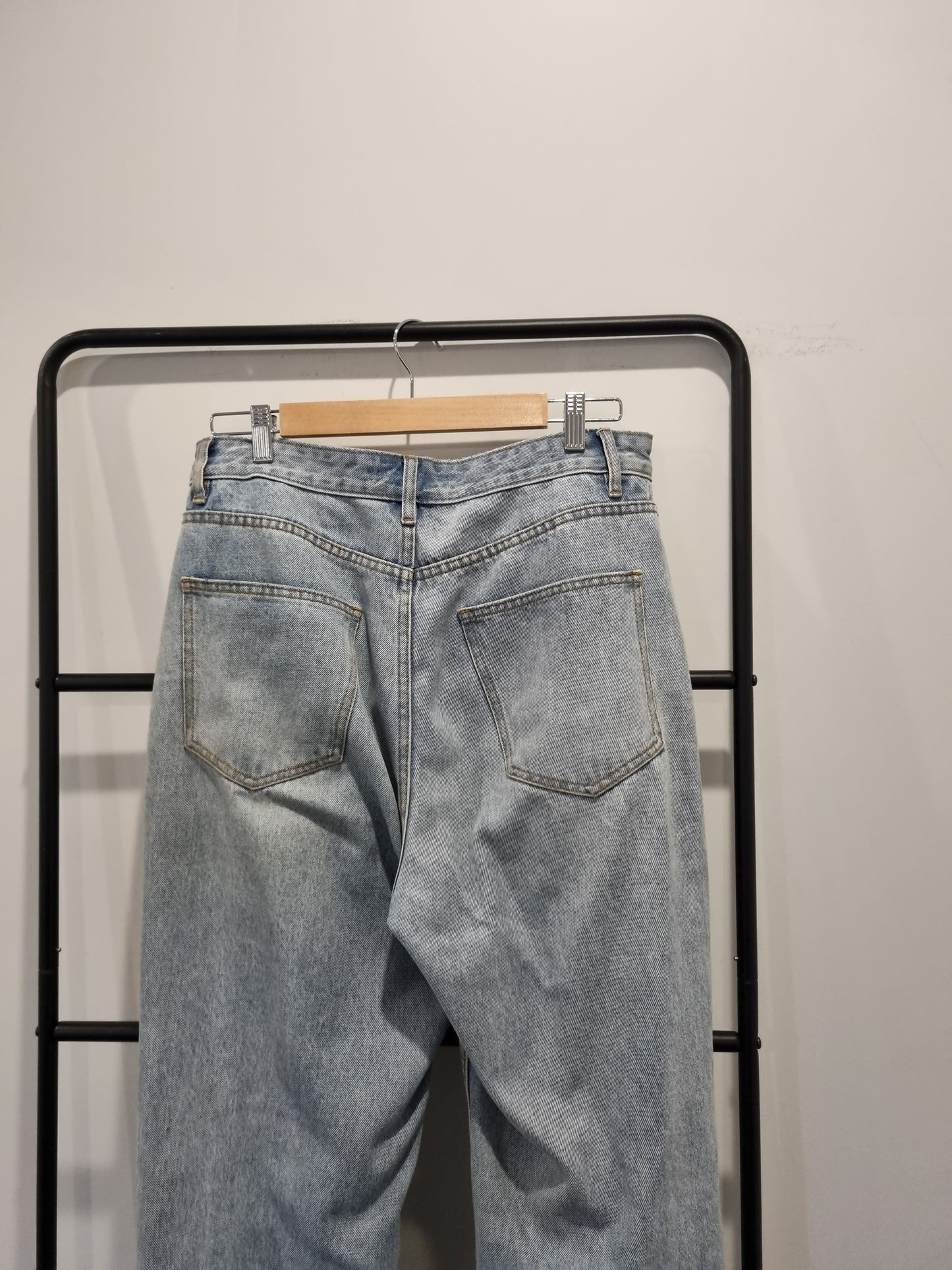 Camilla and Marc Jeans - Size 31 (12/14)
