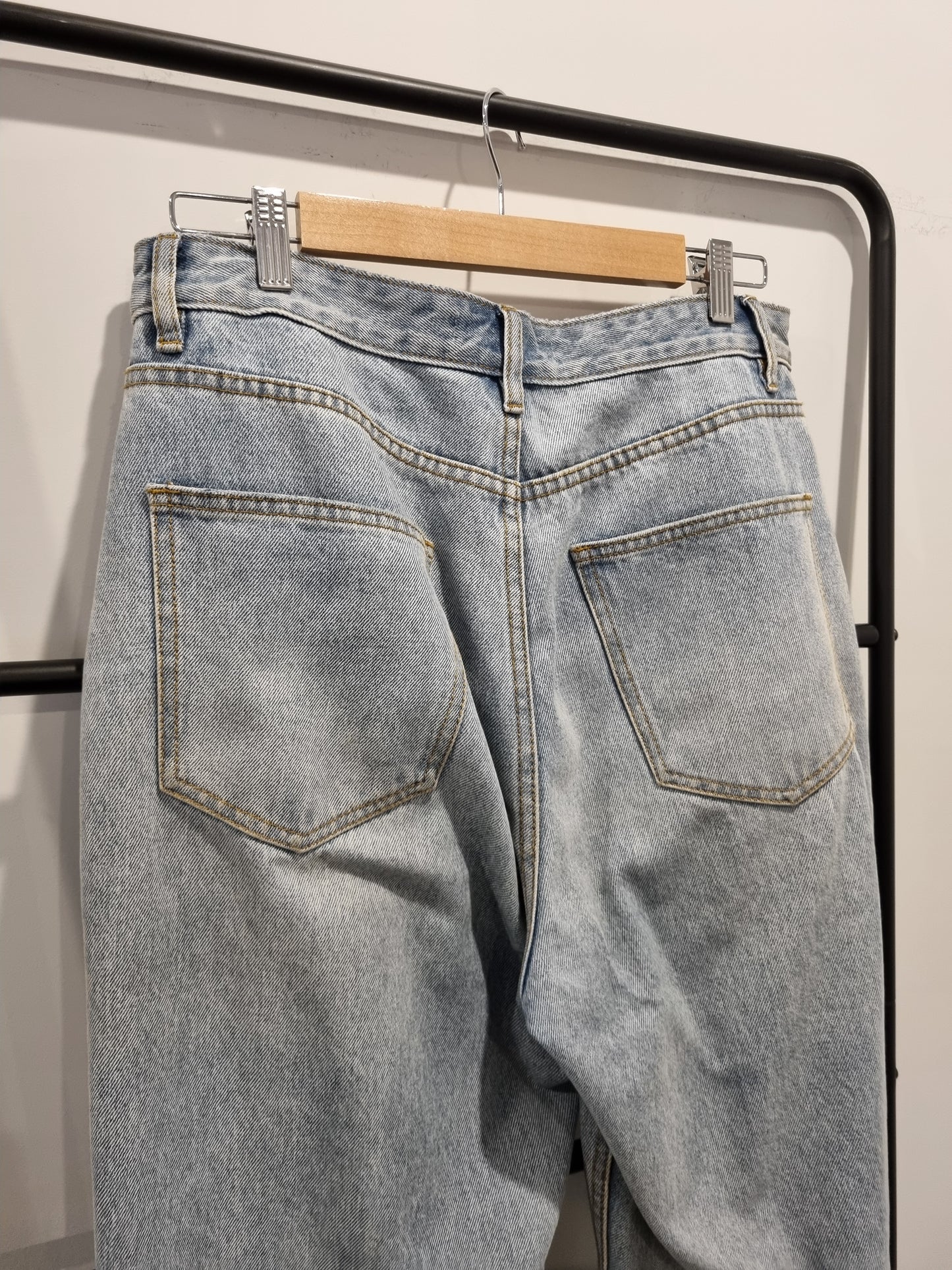 Camilla and Marc Jeans - Size 31 (12/14)