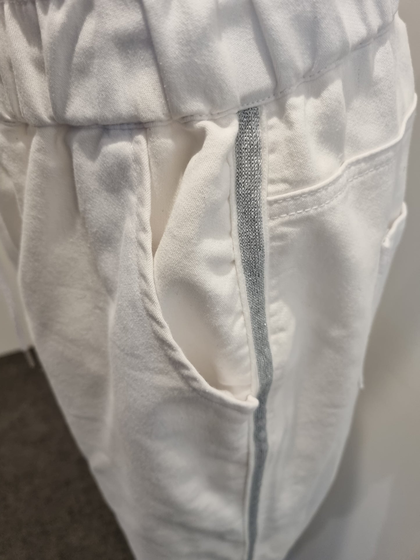 Betty Basics Denim Joggers- Size 10