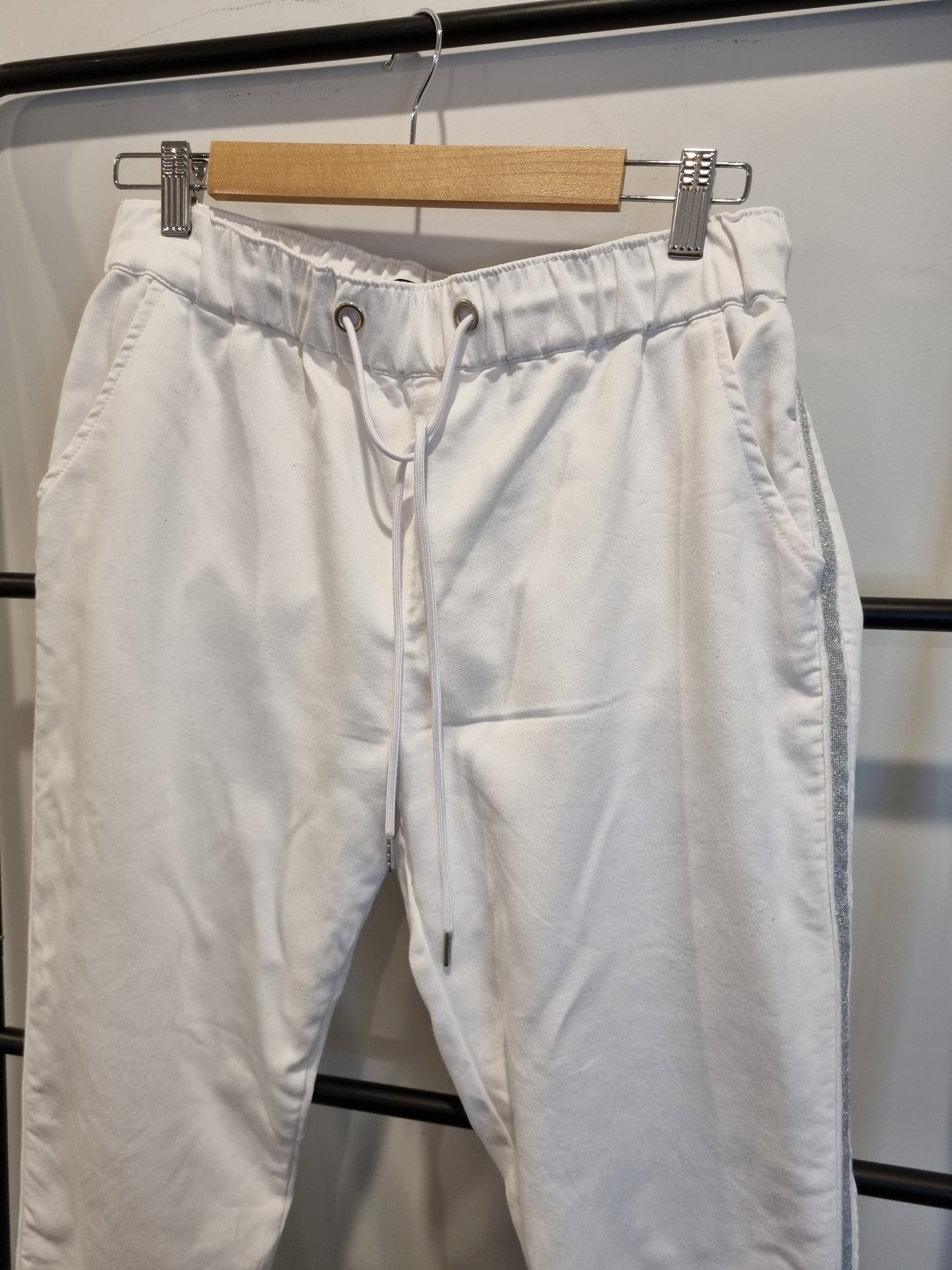 Betty Basics Denim Joggers- Size 10